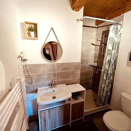 Tatil Evi La Voute Du Dragon Piscine 26 Personnes