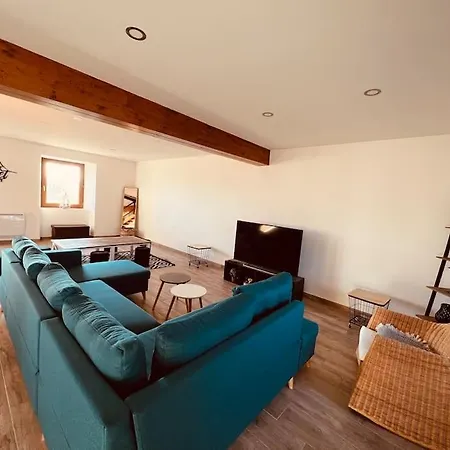 La Voute Du Dragon Piscine 26 Personnes