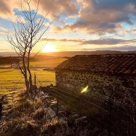 Дом отдыха La Voute Du Dragon Piscine 26 Personnes
