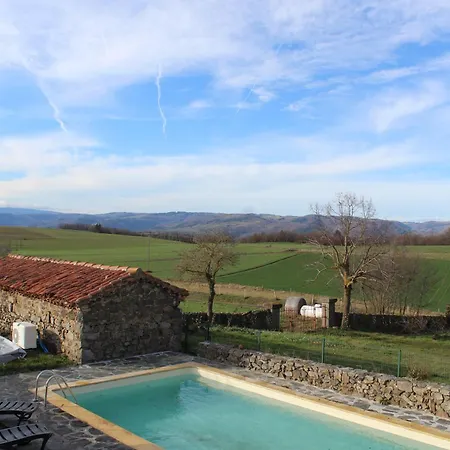 La Voute Du Dragon Piscine 26 Personnes *