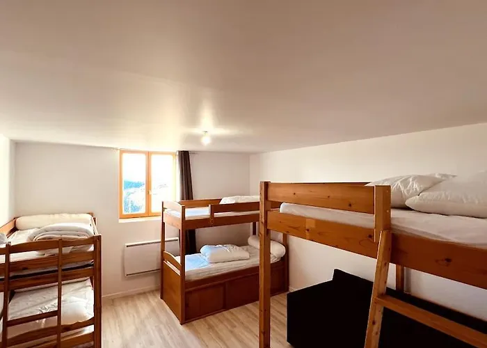 La Voute Du Dragon Piscine 26 Personnes Holiday home Saint-Privat-du-Dragon