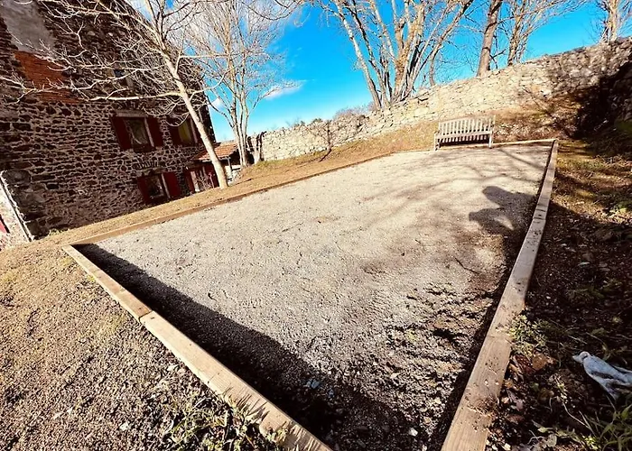 La Voute Du Dragon Piscine 26 Personnes