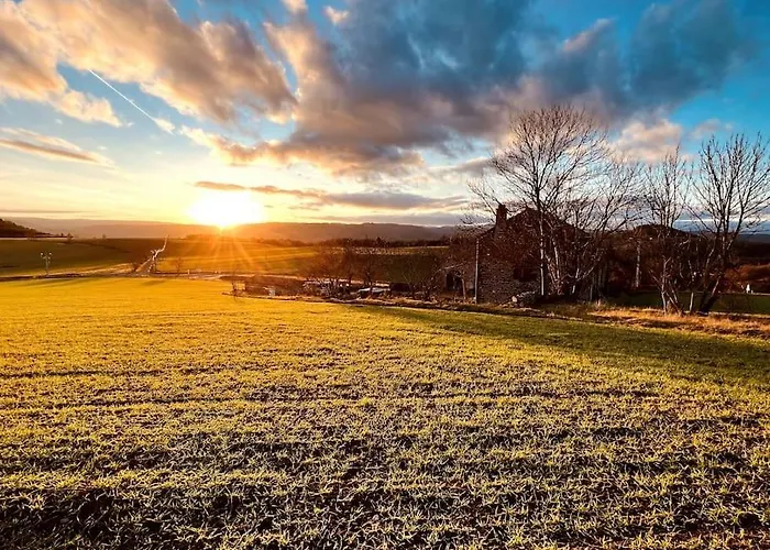 La Voute Du Dragon Piscine 26 Personnes